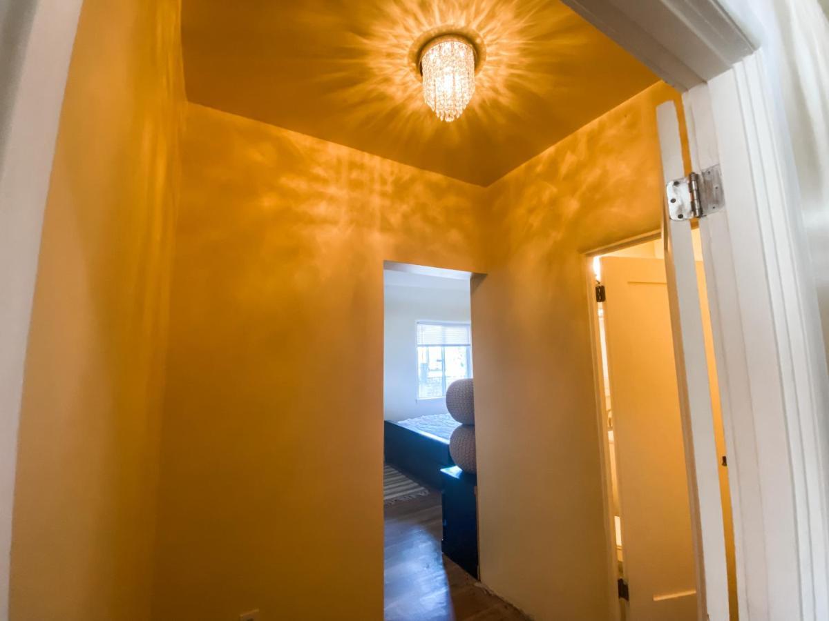 Island Girl Spa + Bed And Breakfast Los Angeles Eksteriør bilde