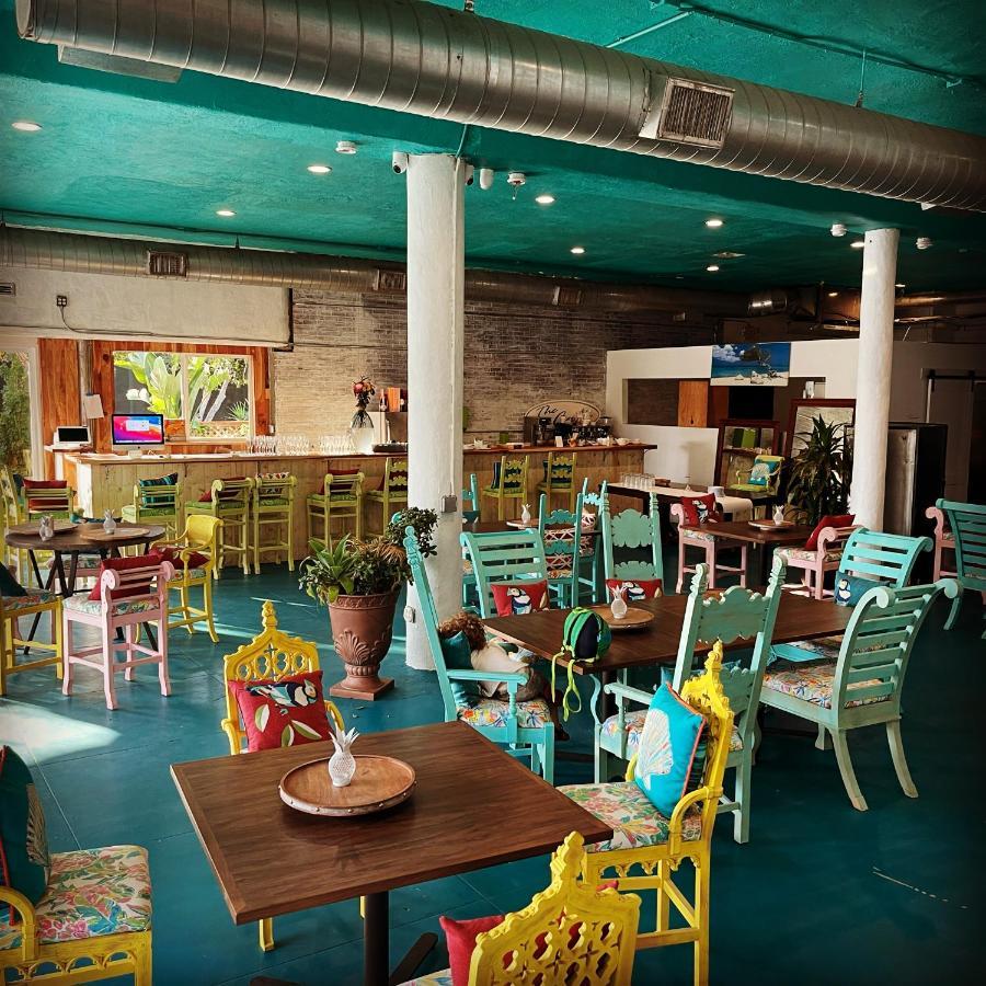 Island Girl Spa + Bed And Breakfast Los Angeles Eksteriør bilde